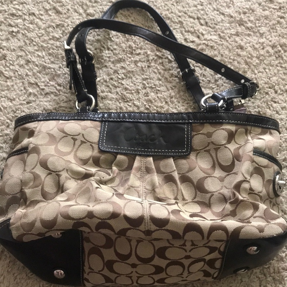 Womens coach purse